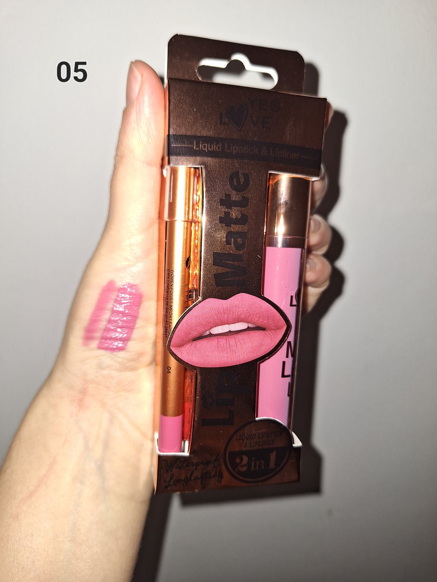 Lipstick + perfilador de labios