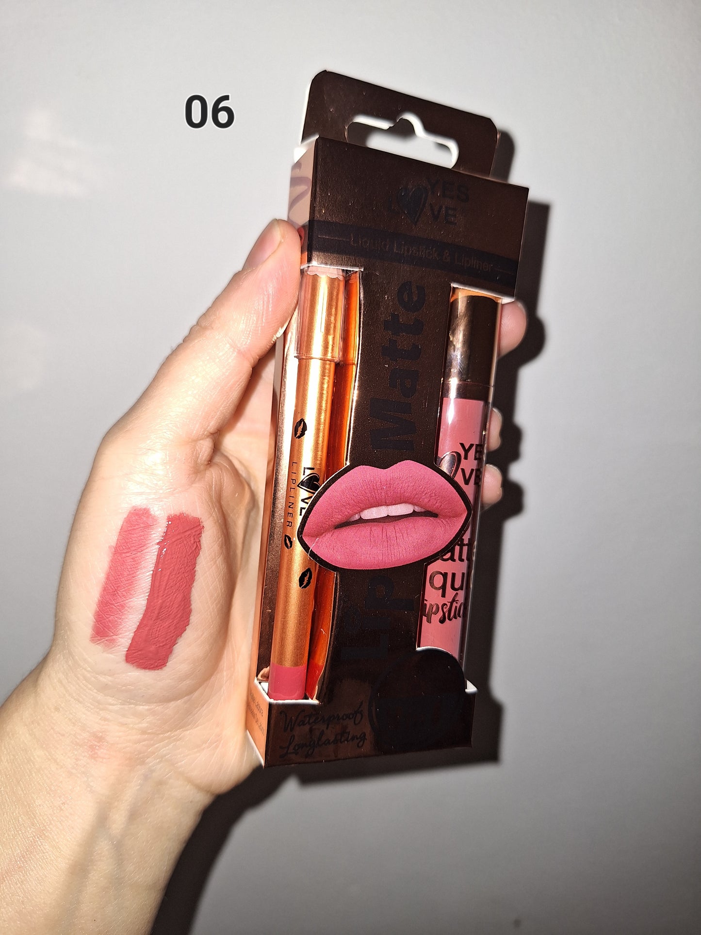 Lipstick + perfilador de labios